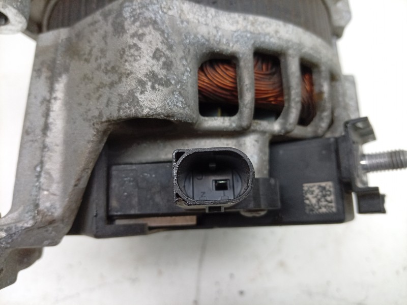 Recambio de alternador para bmw 3 (f30, f80) 340 i xdrive referencia OEM IAM 0125812026 12318571357 ALF230A01BS