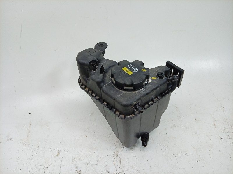 Recambio de deposito expansion para bmw 3 (f30, f80) 340 i xdrive referencia OEM IAM  17138677649 CZWBM040