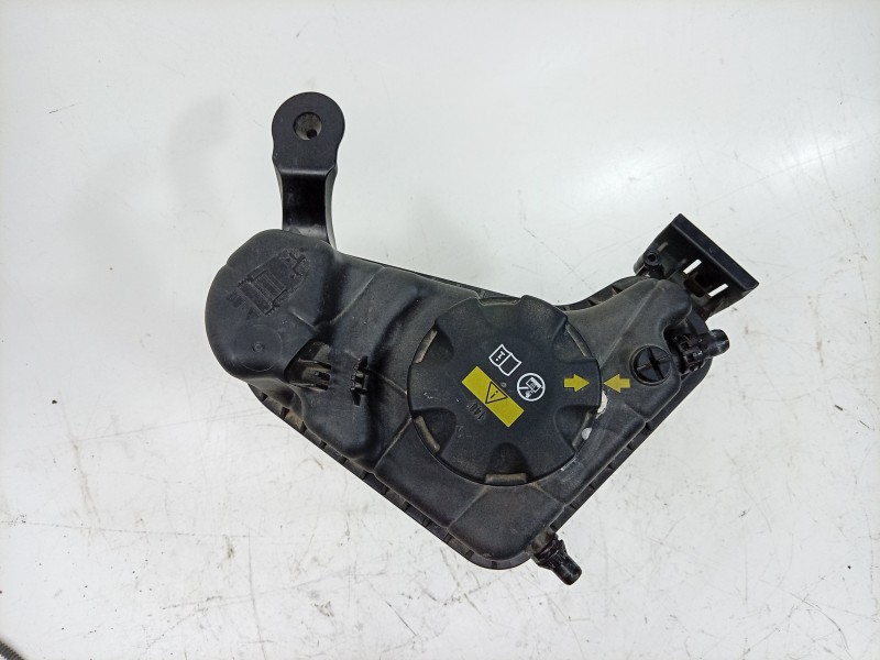 Recambio de deposito expansion para bmw 3 (f30, f80) 340 i xdrive referencia OEM IAM  17138677649 CZWBM040