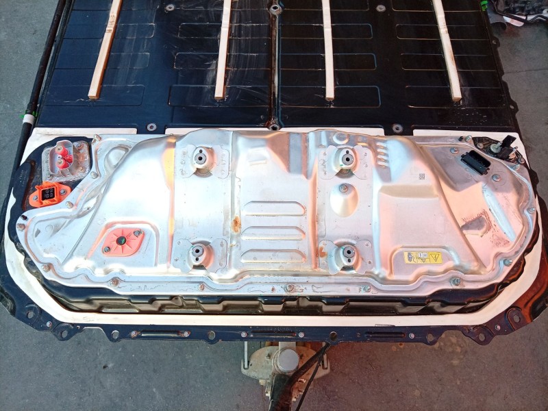Recambio de bateria para tesla model 3 ev referencia OEM IAM  170001400C 