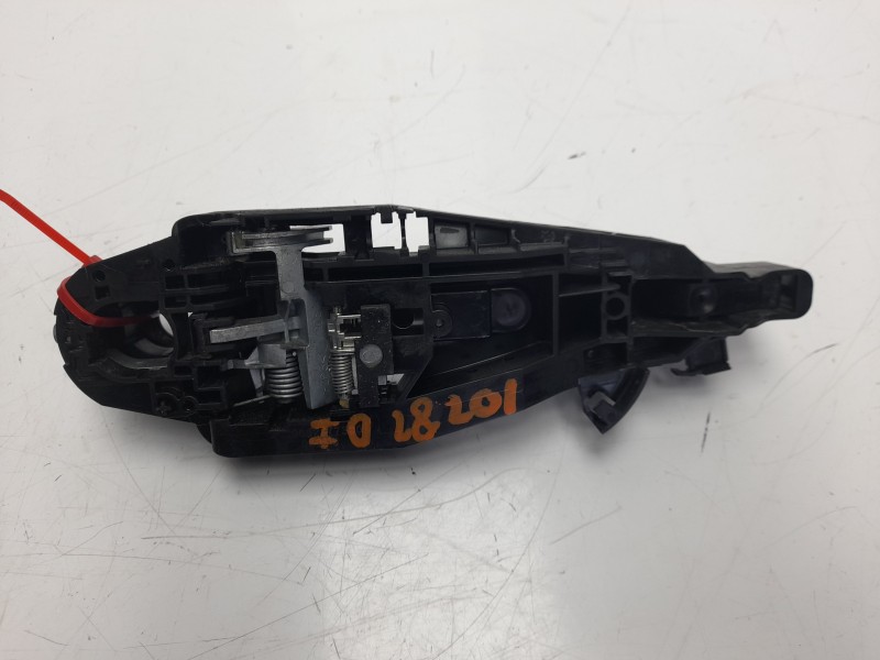 Recambio de maneta exterior delantera izquierda para citroen c4 cactus feel referencia OEM IAM 9802977380  