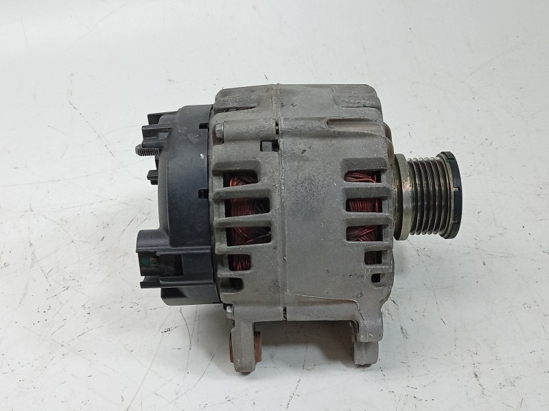 Recambio de alternador para volkswagen passat b8 (3g2, cb2) 2.0 tdi referencia OEM IAM 217025399 03L903023L ALF920451HQ/ALF92045