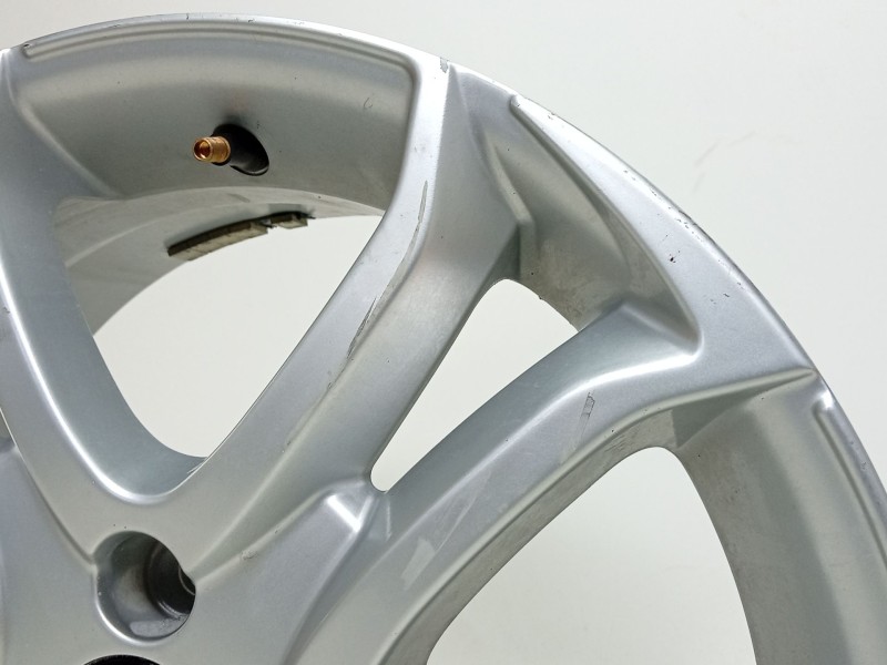Recambio de llanta para renault clio iv (bh_) 0.9 tce 90 referencia OEM IAM  403003646R 