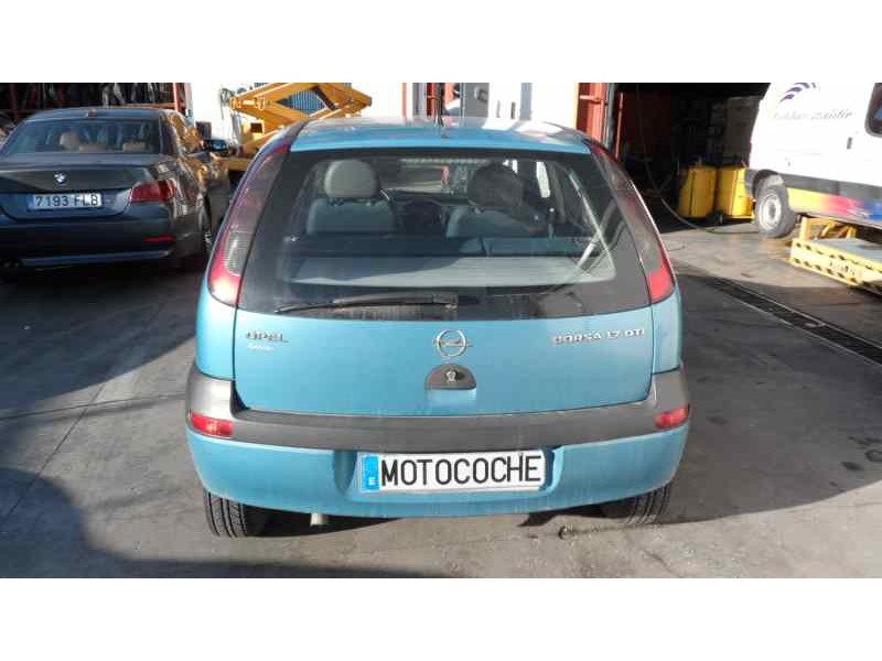 opel corsa c del año 2001