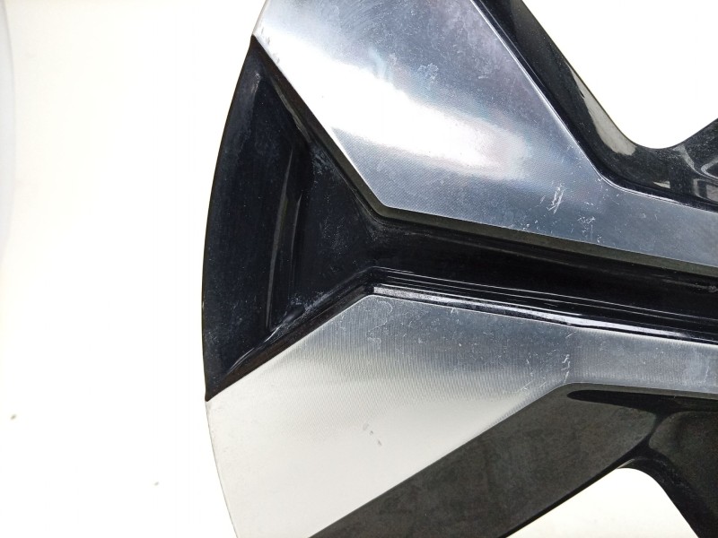 Recambio de llanta para dacia sandero iii 1.0 tce 90 eco-g referencia OEM IAM  403006547R 