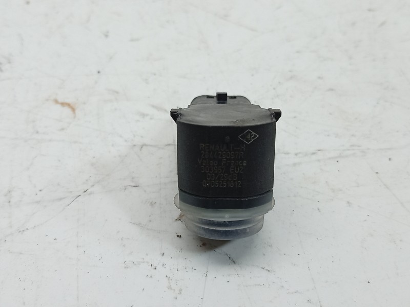 Recambio de sensor aparcamiento delantero para dacia sandero iii 1.0 tce 90 eco-g referencia OEM IAM 0705251812 284429097R 