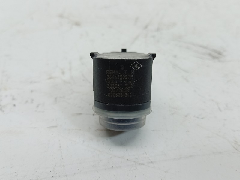 Recambio de sensor aparcamiento delantero para dacia sandero iii 1.0 tce 90 eco-g referencia OEM IAM 0705251812 284429097R 