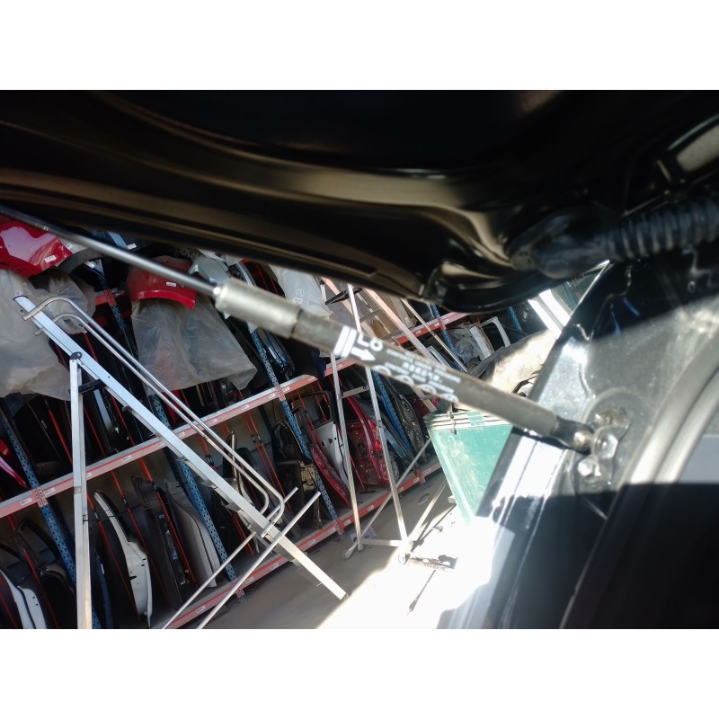 Recambio de amortiguadores maletero / porton para toyota yaris (_p21_, _pa1_, _ph1_) 1.5 hybrid (mxph11) referencia OEM IAM   