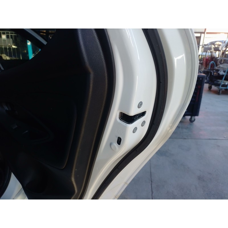 Recambio de cerradura puerta trasera derecha para toyota yaris (_p21_, _pa1_, _ph1_) 1.5 hybrid (mxph11) referencia OEM IAM   