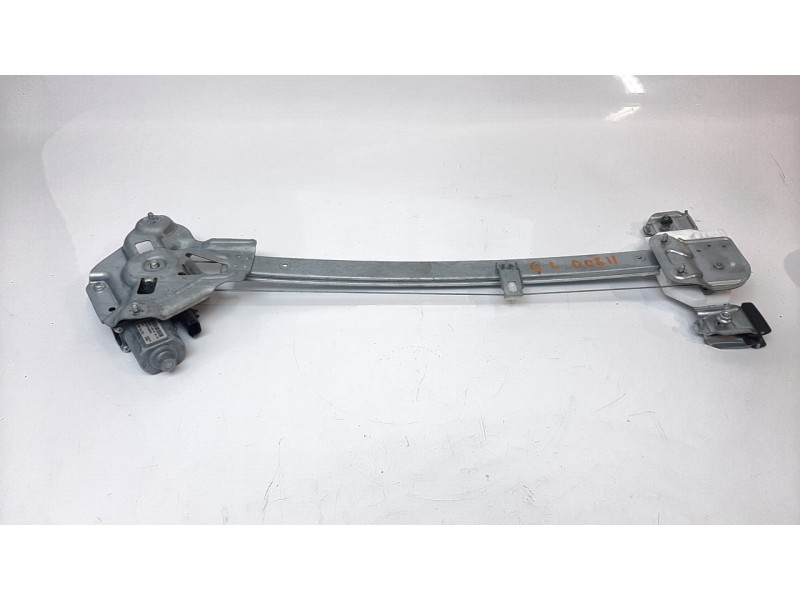 Recambio de elevalunas trasero izquierdo para ssangyong rexton limited 4x4 referencia OEM IAM 83401Y4010  