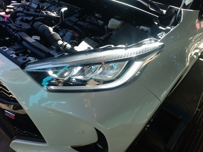 Recambio de faro izquierdo para toyota yaris (_p21_, _pa1_, _ph1_) 1.5 hybrid (mxph11) referencia OEM IAM   