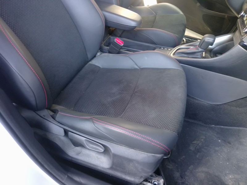 Recambio de juego asientos completo para toyota yaris (_p21_, _pa1_, _ph1_) 1.5 hybrid (mxph11) referencia OEM IAM   