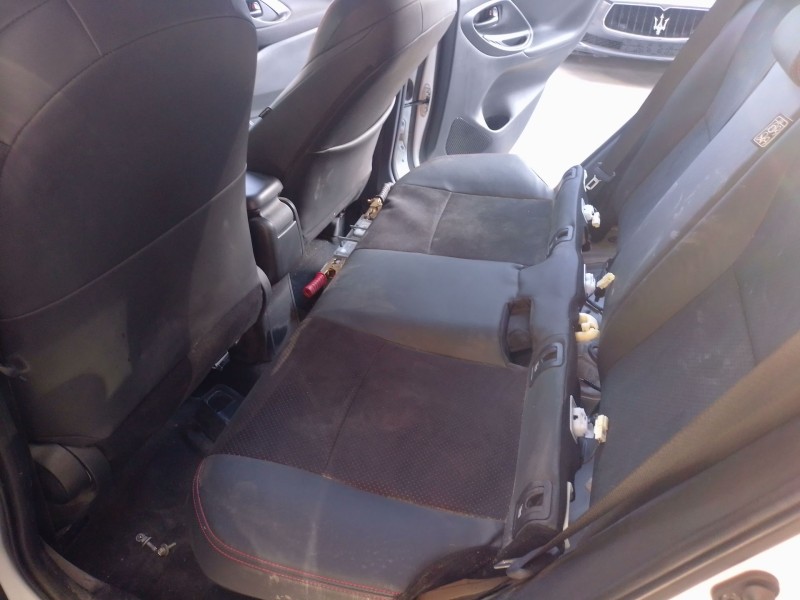 Recambio de juego asientos completo para toyota yaris (_p21_, _pa1_, _ph1_) 1.5 hybrid (mxph11) referencia OEM IAM   