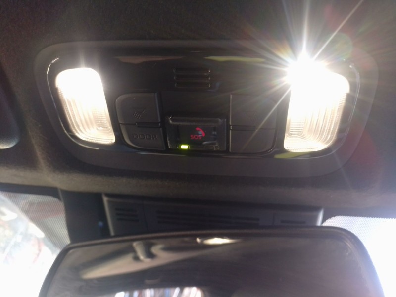 Recambio de luz interior para toyota yaris (_p21_, _pa1_, _ph1_) 1.5 hybrid (mxph11) referencia OEM IAM   