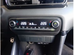 Recambio de mando climatizador para toyota yaris (_p21_, _pa1_, _ph1_) 1.5 hybrid (mxph11) referencia OEM IAM 55900K0010 559000D 2