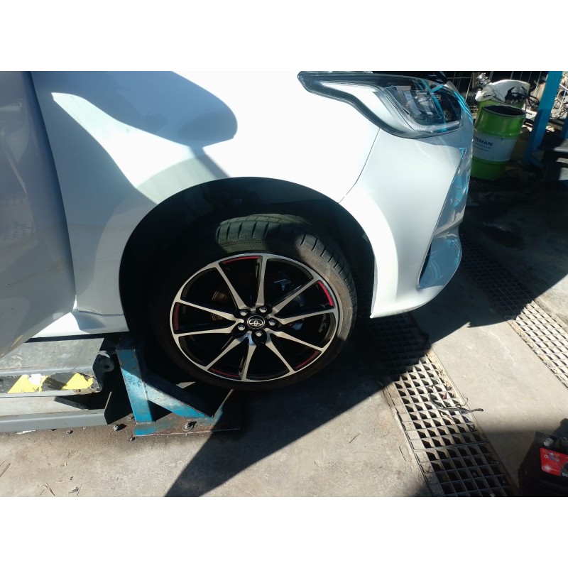 Recambio de paso rueda delantero derecho para toyota yaris (_p21_, _pa1_, _ph1_) 1.5 hybrid (mxph11) referencia OEM IAM   