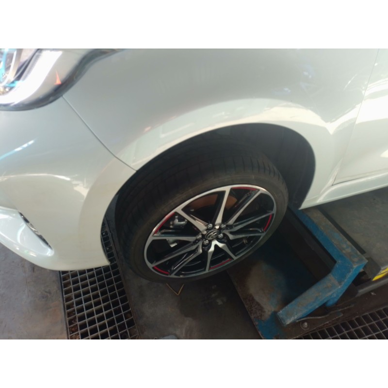 Recambio de paso rueda delantero izquierdo para toyota yaris (_p21_, _pa1_, _ph1_) 1.5 hybrid (mxph11) referencia OEM IAM   