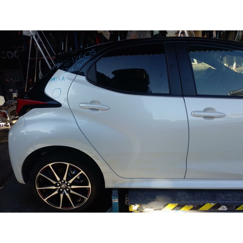 Recambio de puerta trasera derecha para toyota yaris (_p21_, _pa1_, _ph1_) 1.5 hybrid (mxph11) referencia OEM IAM   