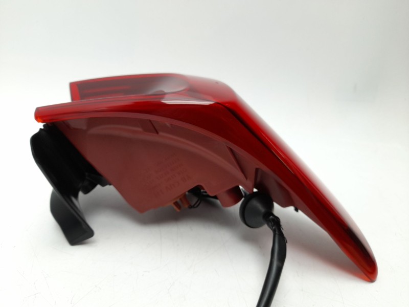 Recambio de piloto trasero izquierdo para kia stonic (yb) 1.0 t-gdi eco-dynamics+ referencia OEM IAM  92401H8500 