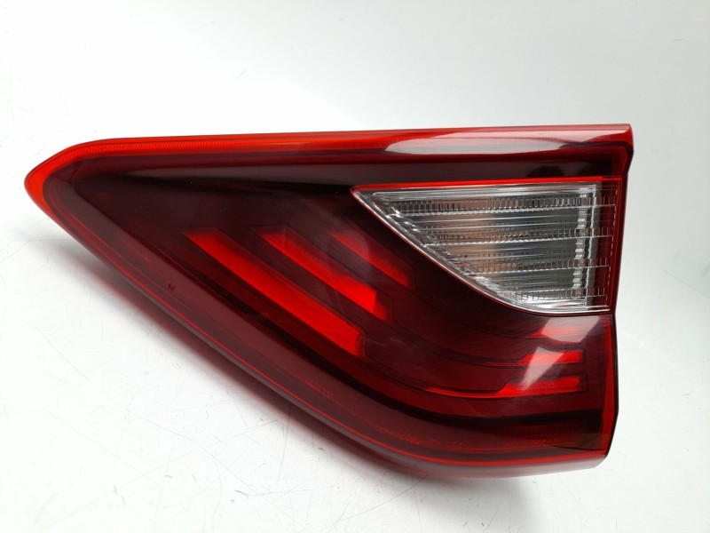 Recambio de piloto trasero derecho interior para kia stonic (yb) 1.0 t-gdi eco-dynamics+ referencia OEM IAM  92404H8500 