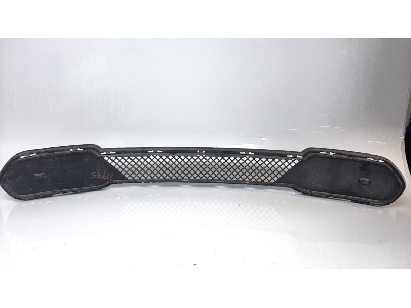 Recambio de rejilla paragolpes central para bmw x1 (e84) xdrive 20d referencia OEM IAM 51112990368 107062403 