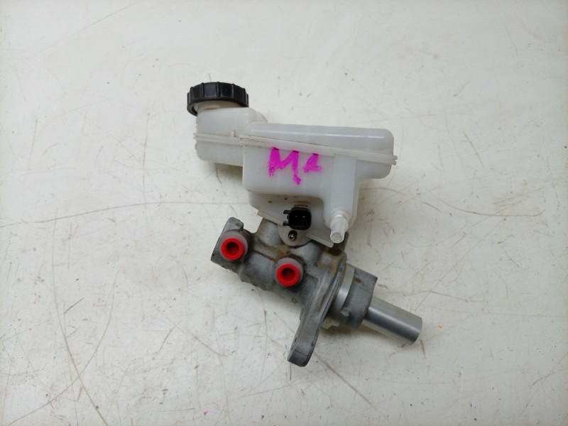 Recambio de bomba freno para ford fiesta vii (hj, hf) 1.0 ecoboost referencia OEM IAM 2557501 2557501 