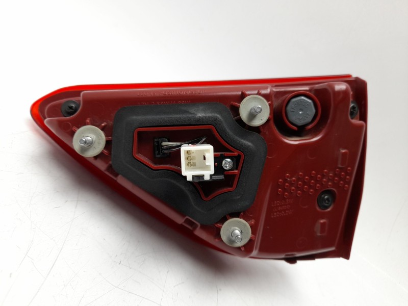 Recambio de piloto trasero izquierdo interior para kia stonic (yb) 1.0 t-gdi eco-dynamics+ referencia OEM IAM  92403H8500 