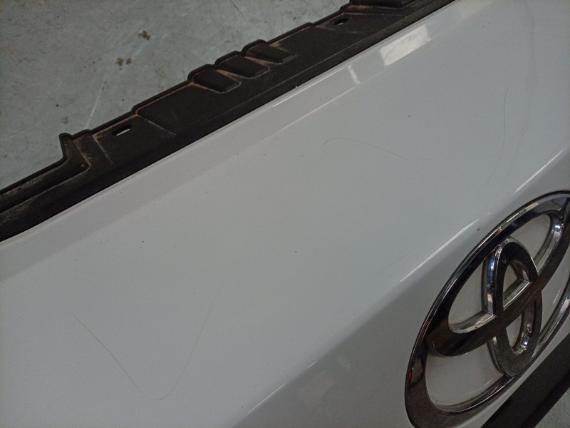 Recambio de rejilla delantera para toyota proace max referencia OEM IAM   