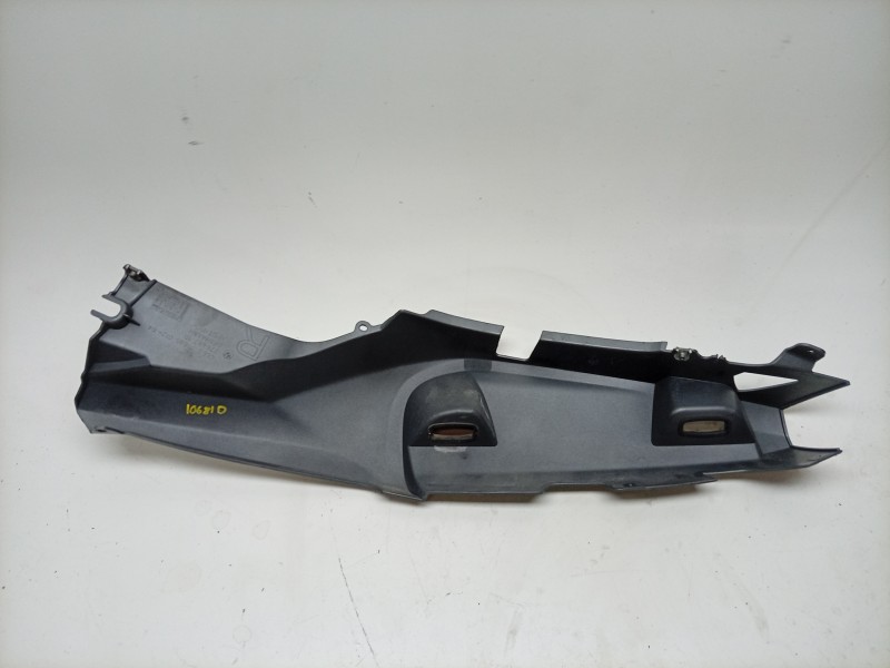 Recambio de moldura para bmw k 1200 s/r/gt k 1200 gt   ´06 referencia OEM IAM  46637685012 