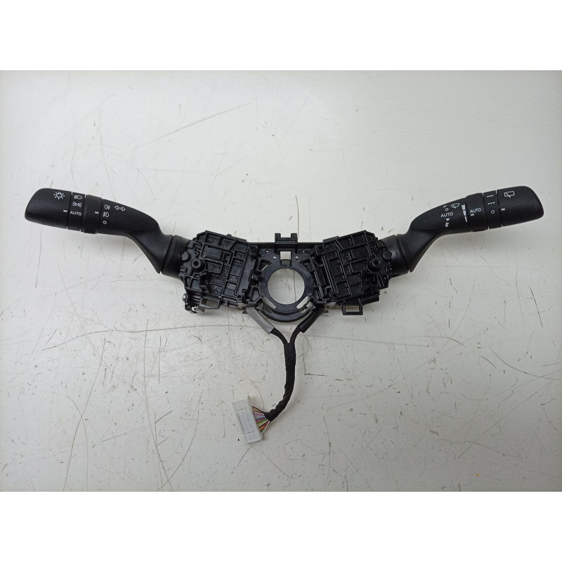 Recambio de mando multifuncion para toyota rav 4 v (_a5_, _h5_) 2.5 hybrid awd (axap54) referencia OEM IAM  8414033250 