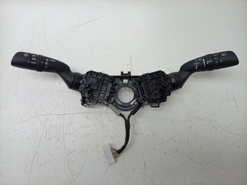 Recambio de mando multifuncion para toyota rav 4 v (_a5_, _h5_) 2.5 hybrid awd (axap54) referencia OEM IAM  8414033250 