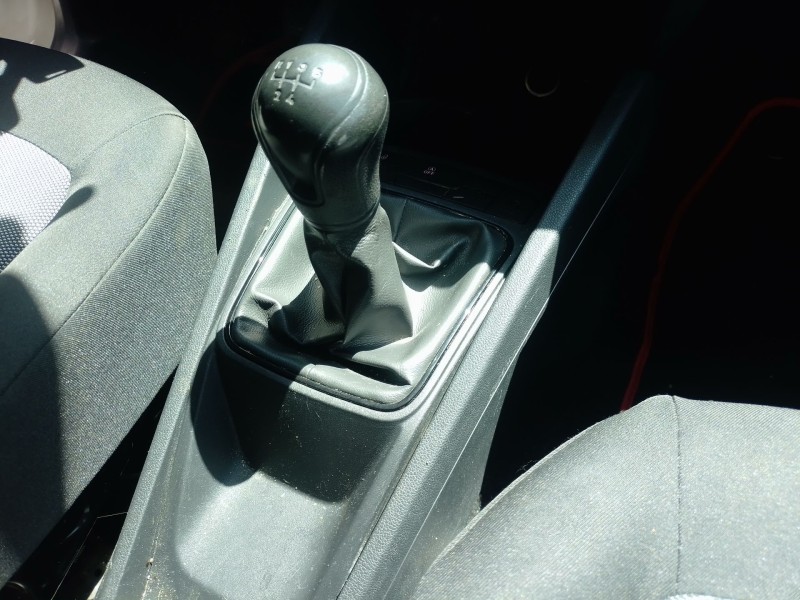 Recambio de pomo palanca cambio para seat ibiza iv (6j5, 6p1) 1.4 tdi referencia OEM IAM   