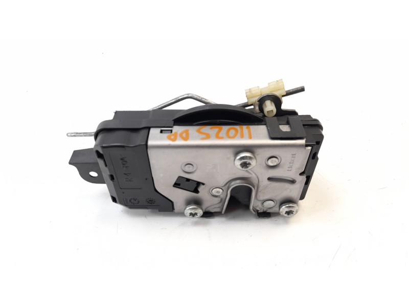Recambio de cerradura puerta delantera derecha para opel zafira b 1.7 16v cdti referencia OEM IAM 13210749  
