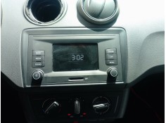 SISTEMA AUDIO / RADIO CD 