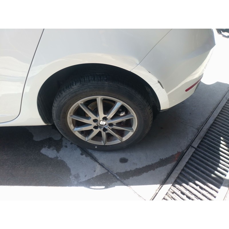 Recambio de amortiguador trasero izquierdo para seat ibiza iv (6j5, 6p1) 1.4 tdi referencia OEM IAM   
