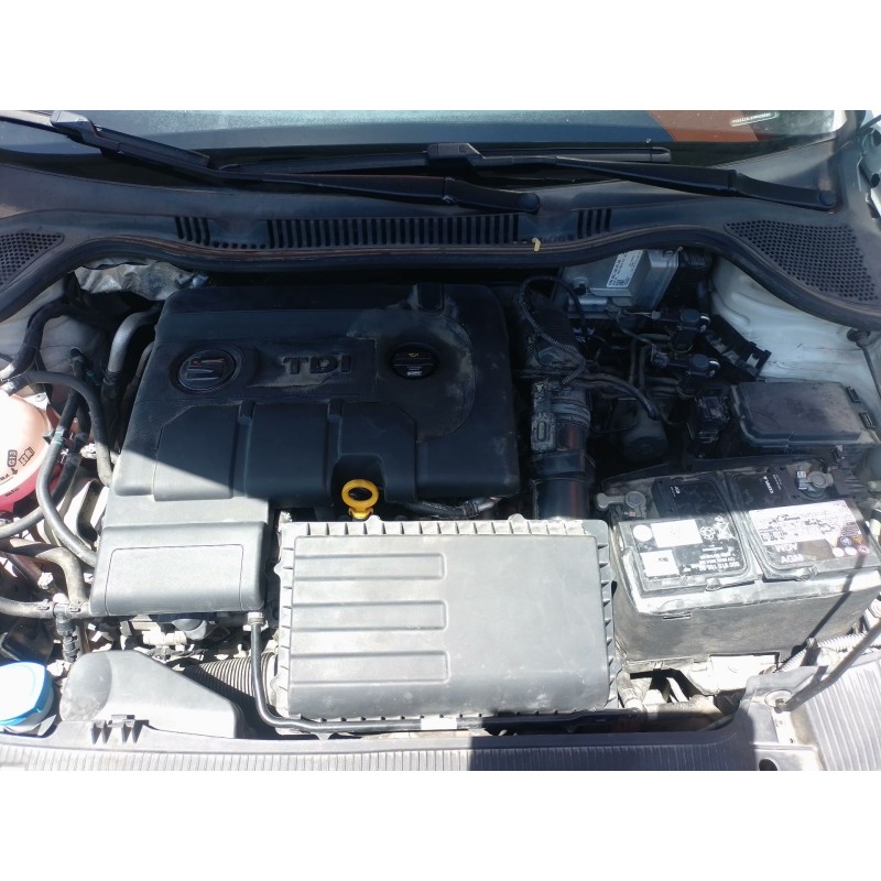 Recambio de compresor aire acondicionado para seat ibiza iv (6j5, 6p1) 1.4 tdi referencia OEM IAM   