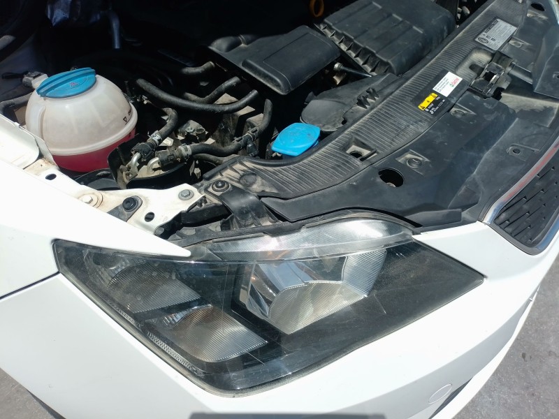 Recambio de faro derecho para seat ibiza iv (6j5, 6p1) 1.4 tdi referencia OEM IAM   