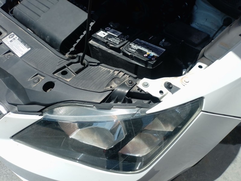 Recambio de faro izquierdo para seat ibiza iv (6j5, 6p1) 1.4 tdi referencia OEM IAM   
