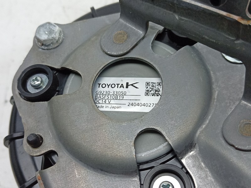 Recambio de ventilador calefaccion para toyota rav 4 v (_a5_, _h5_) 2.5 hybrid awd (axap54) referencia OEM IAM  G923033050 