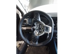 kia stonic (yb) del año 2024 2