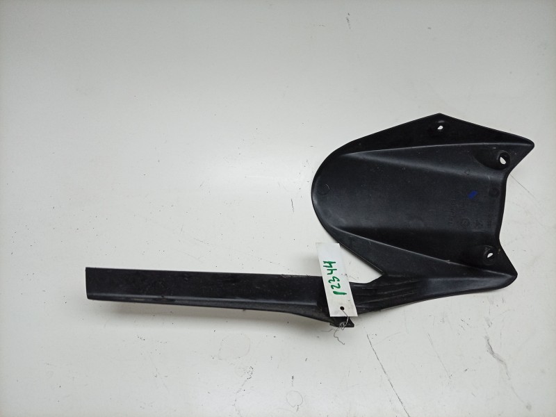 Recambio de guardabarros trasero para triumph street triple 765 rs street triple 765 rs referencia OEM IAM  2057949 