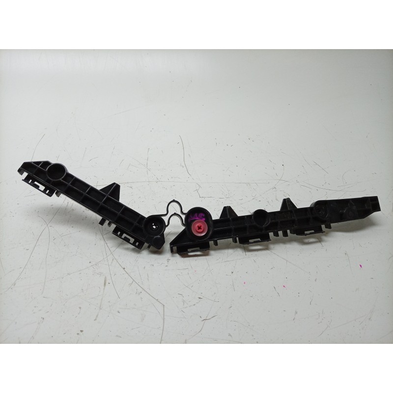 Recambio de soporte paragolpes trasero izquierdo para toyota rav 4 v (_a5_, _h5_) 2.5 hybrid awd (axap54) referencia OEM IAM  52