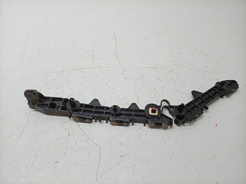 Recambio de soporte paragolpes trasero izquierdo para toyota rav 4 v (_a5_, _h5_) 2.5 hybrid awd (axap54) referencia OEM IAM  52