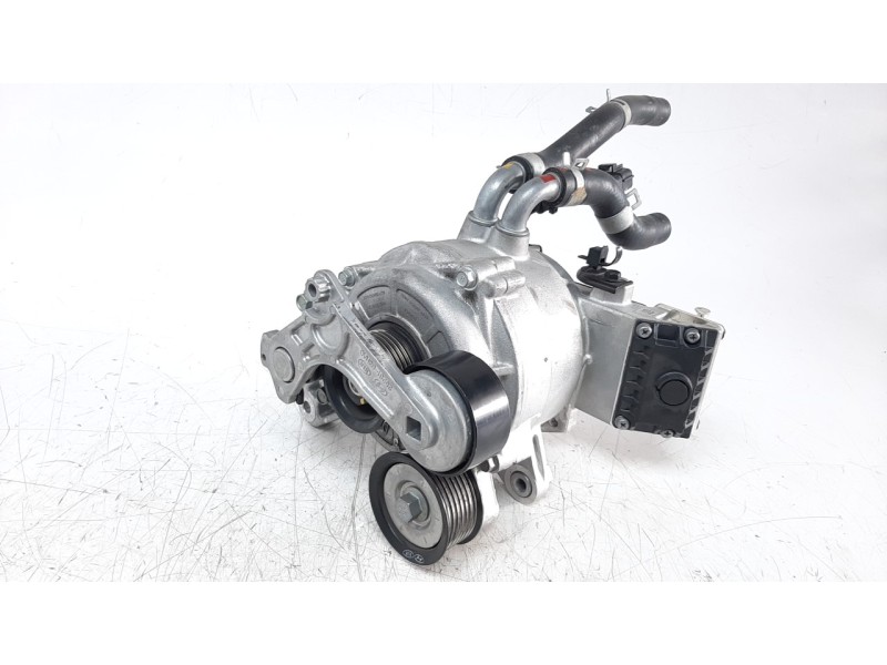 Recambio de alternador para kia niro referencia OEM IAM 3739003900  