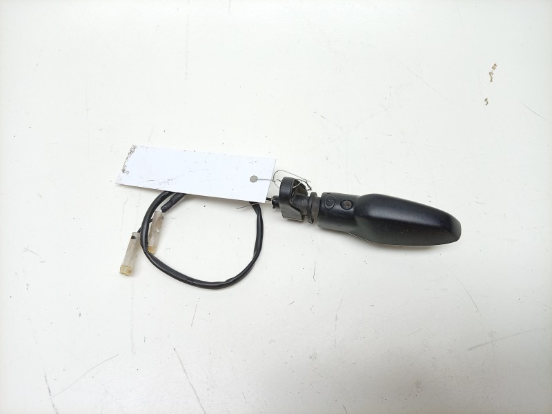 Recambio de piloto delantero izquierdo para triumph street triple 765 rs street triple 765 rs referencia OEM IAM  T2700849 