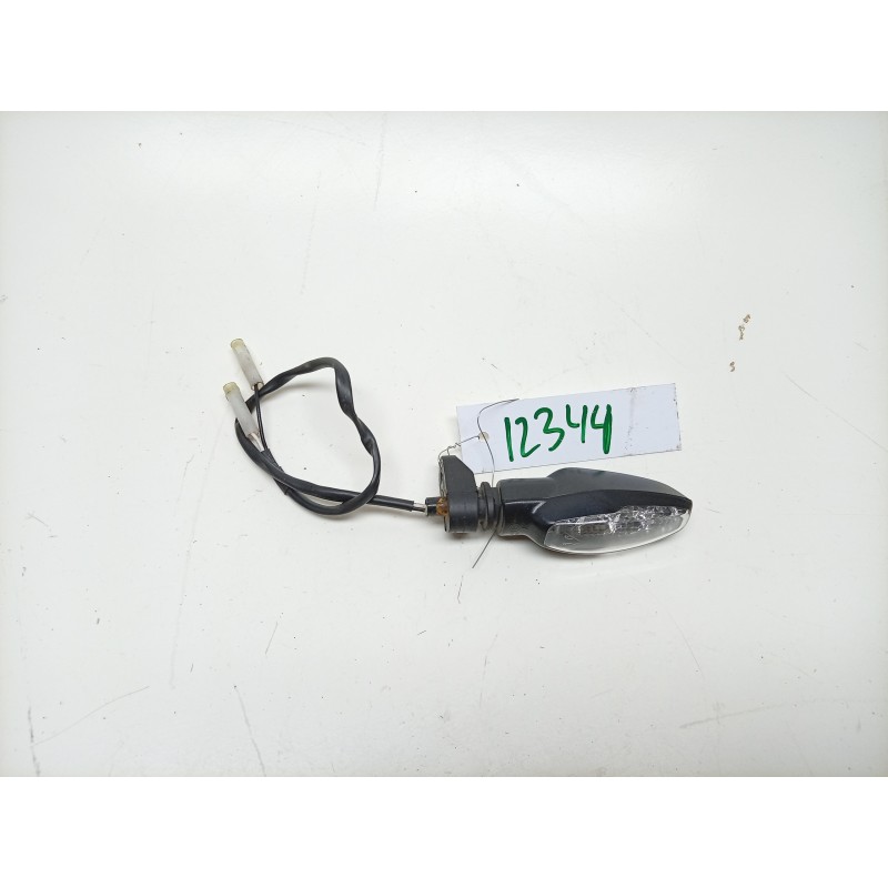 Recambio de piloto delantero derecho para triumph street triple 765 rs street triple 765 rs referencia OEM IAM  T2700849 