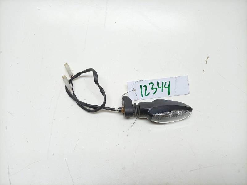 Recambio de piloto delantero derecho para triumph street triple 765 rs street triple 765 rs referencia OEM IAM  T2700849 