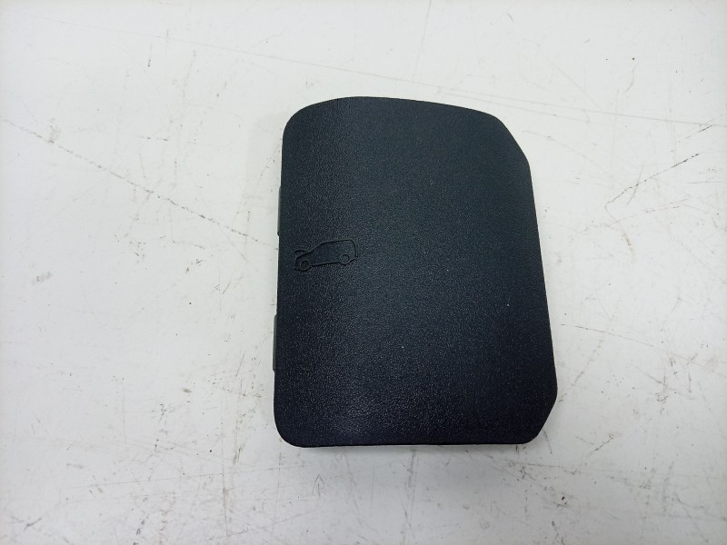 Recambio de moldura para kia ev9 100 gt-line awd referencia OEM IAM  8582ADO000 