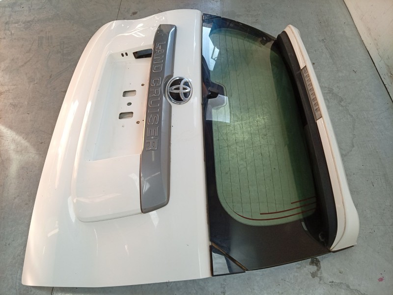Recambio de porton trasero para toyota land cruiser prado (_j15_) 2.8 d-4d (gdj155, gdj150) referencia OEM IAM  6700560L30 