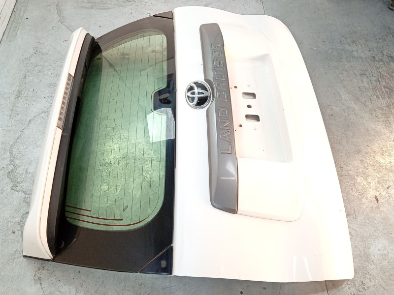 Recambio de porton trasero para toyota land cruiser prado (_j15_) 2.8 d-4d (gdj155, gdj150) referencia OEM IAM  6700560L30 